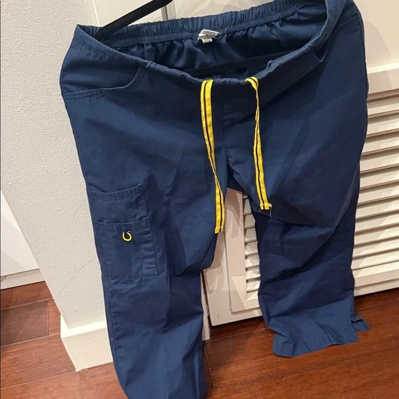 Navy Blue Women’s scrubs Pants with Yellow Drawstring - Picture 1 of 1